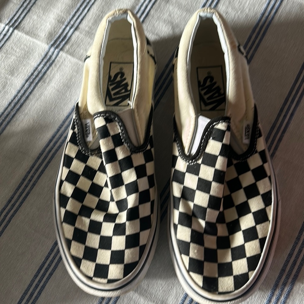 Vans slip on shoes